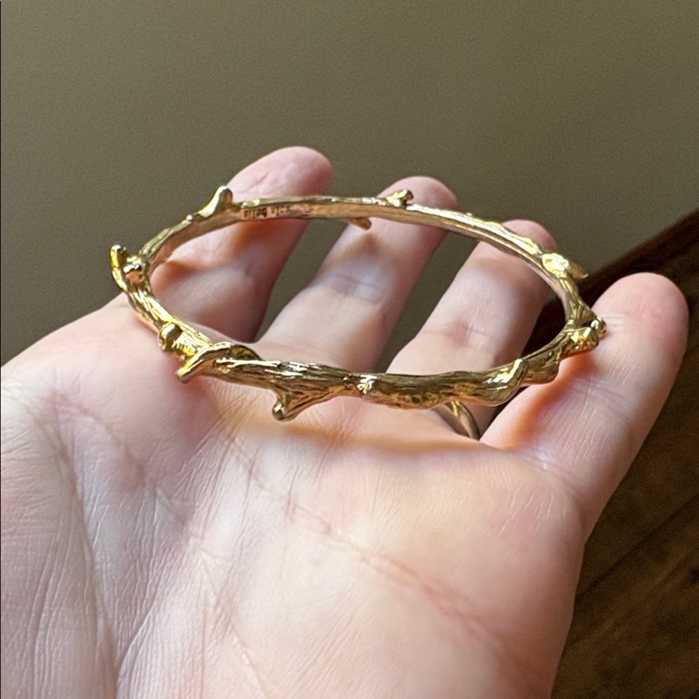 Vintage Isola Bella Crown of Thorns bangle in Gold Excellent condition